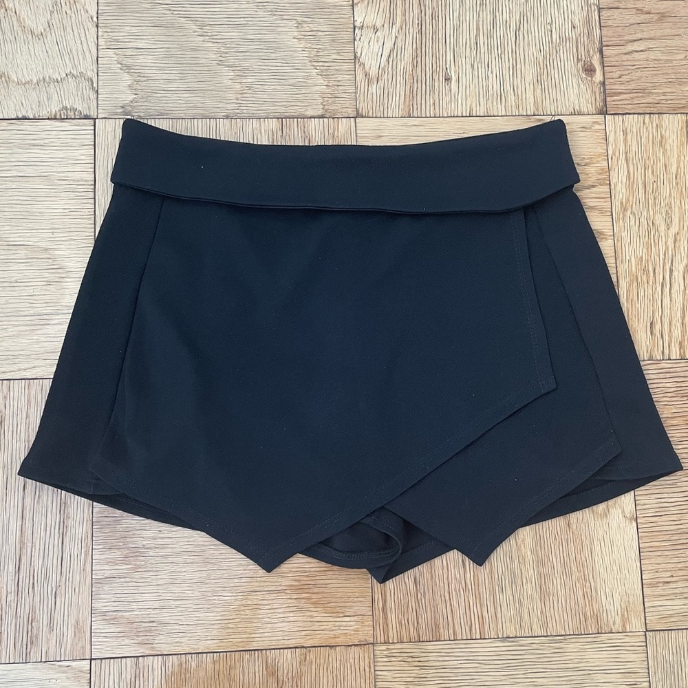 Black Asymmetric Skort